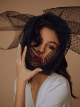 Učitajte sliku u preglednik galerije, Ljepljive perle PEARLS IN WHITE